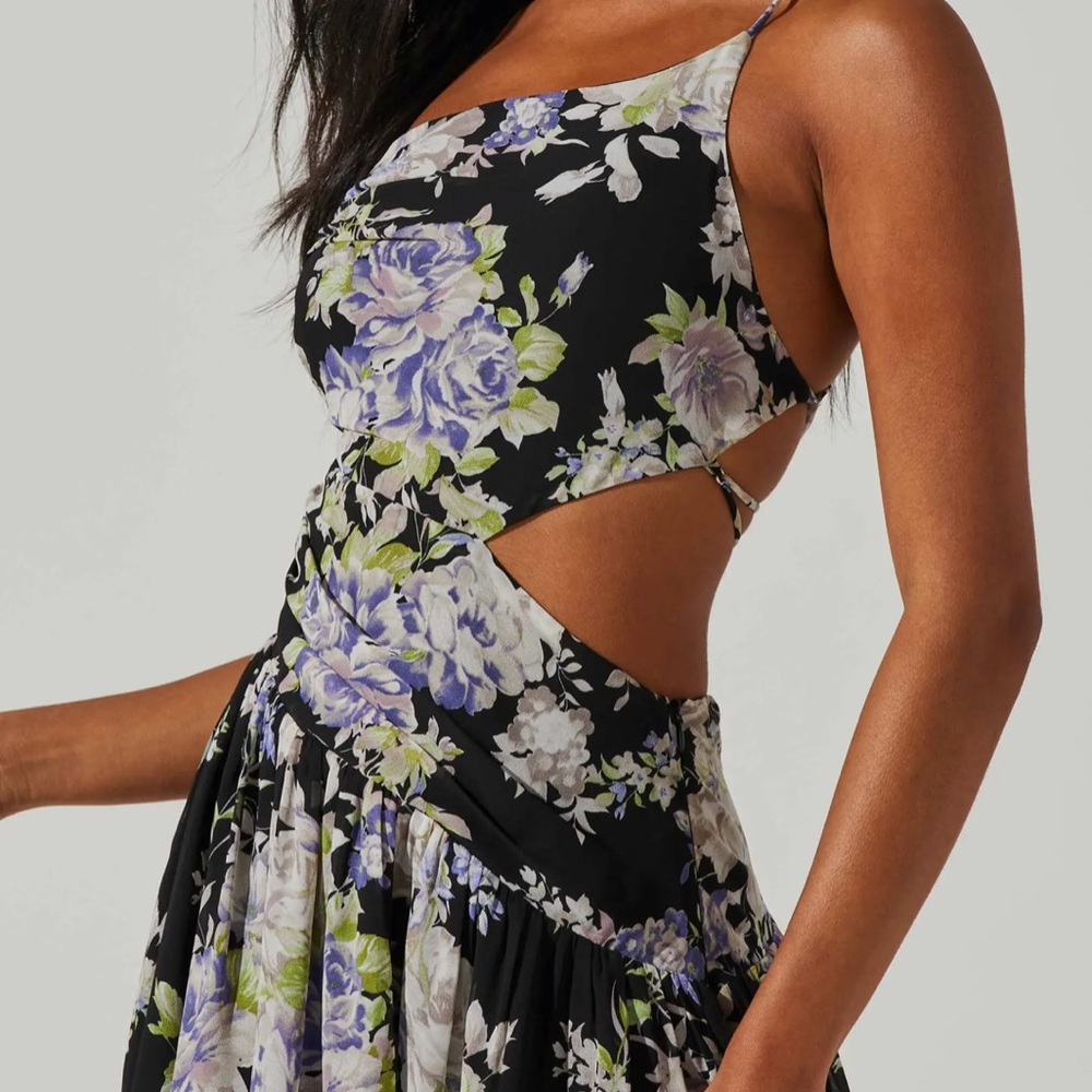 Astr One Shoulder Floral Dress in Black and Purple
